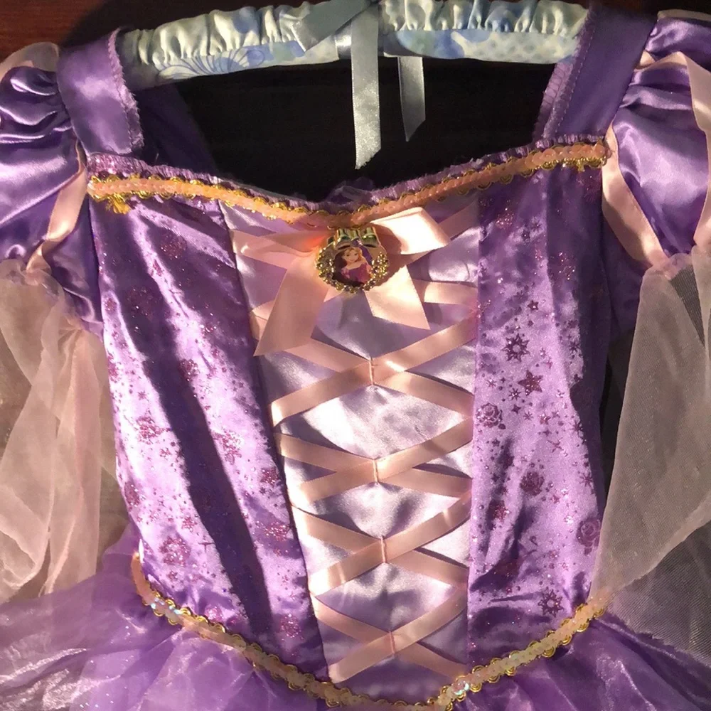 Disney Princess Rapunzel dress 4-6/purple w/ pink ribbon trim/sparkly overskirt